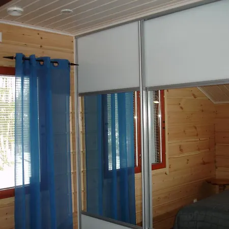 Ferienhaus Aamuruskon Ukkola