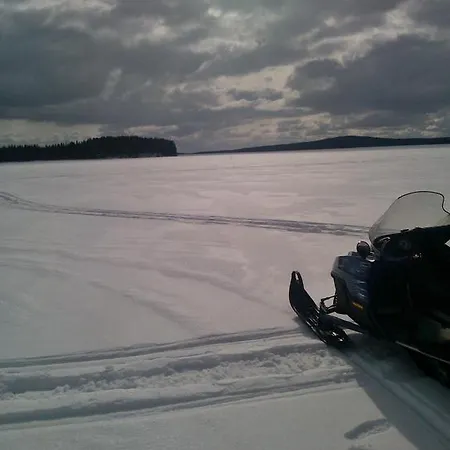 Aamuruskon Ukkola